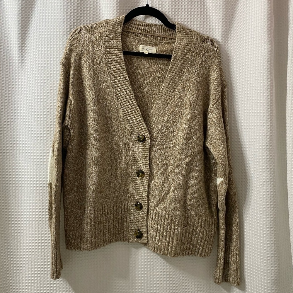 NWOT L&G Star Elbow Cardigan Sweater